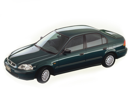 2wd_sedan_1995_-_1998_dorestajl_pravij_rul