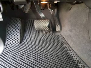 audi_q7_i_2006_-_2015_202.jpg