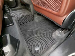 audi_q7_ii_2015-2020_7_mest_226.jpg