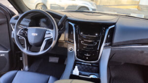 cadillac_escalade_iv_7_mest_2015-2021_nestandart_556.jpg