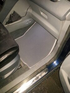 ford_s-max_i_2006_-_2014_5_mest_1481.jpg