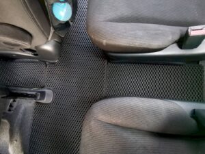 honda_freed_i_2011-2014_1-j_restajling_6mest_pravij_rul_2162.jpg