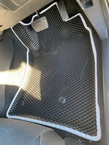 honda_insight_iii_ze4_2018-2022_pravij_rul_2246.jpg