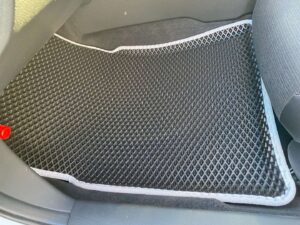honda_insight_iii_ze4_2018-2022_pravij_rul_2256.jpg