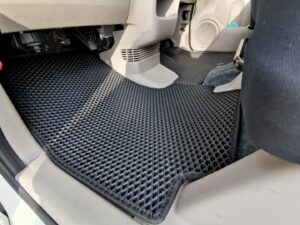 honda_n-box_2011-2015_dorestajl_pravij_rul_2294.jpg