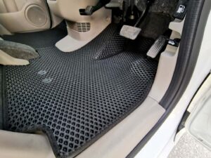 honda_n-box_2015-2017_restajling_pravij_rul_2288.jpg
