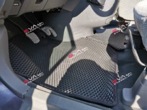 mitsubishispace_wagon_iii_6_mest_1997-2004_4860.jpg
