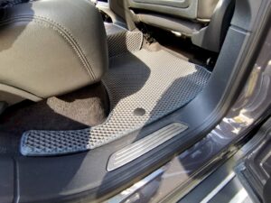 volkswagen_touareg_i_2002_-_2010_8555.jpg