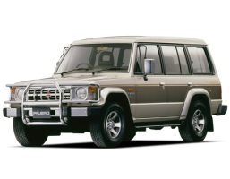 mitsubishipajero_i_1981-1990_5d_pravij_rul